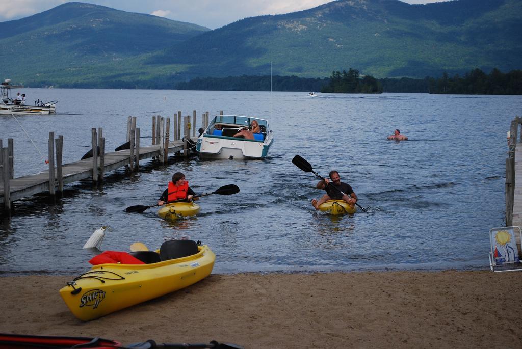 Golden Sands Resort Lake George Exterior photo